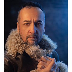 �������