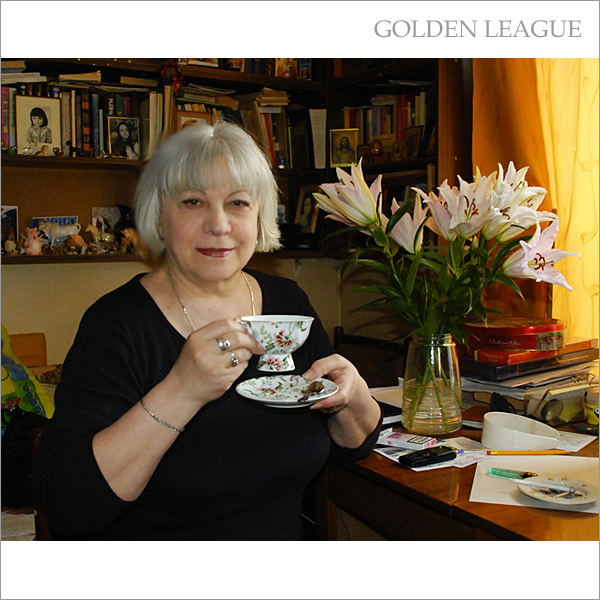 �������